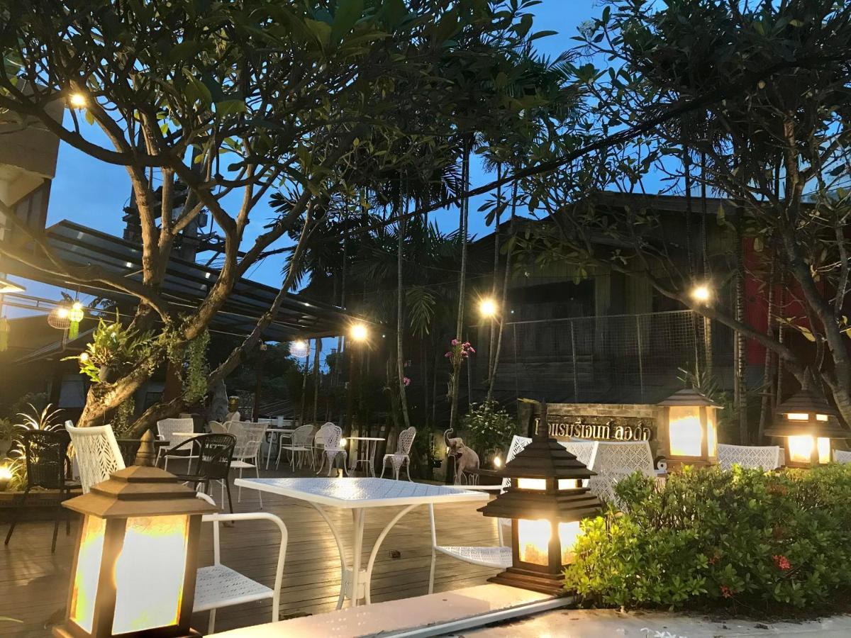 Regent Lodge Lampang Ngoại thất bức ảnh