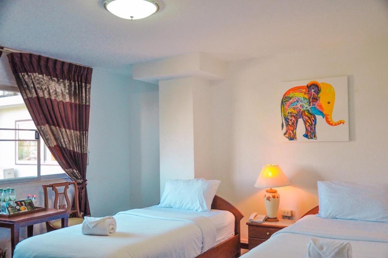 Regent Lodge Lampang Ngoại thất bức ảnh