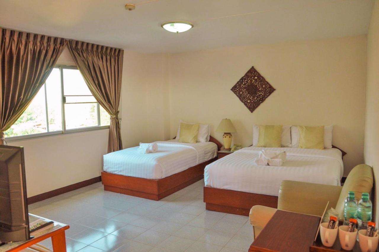 Regent Lodge Lampang Ngoại thất bức ảnh