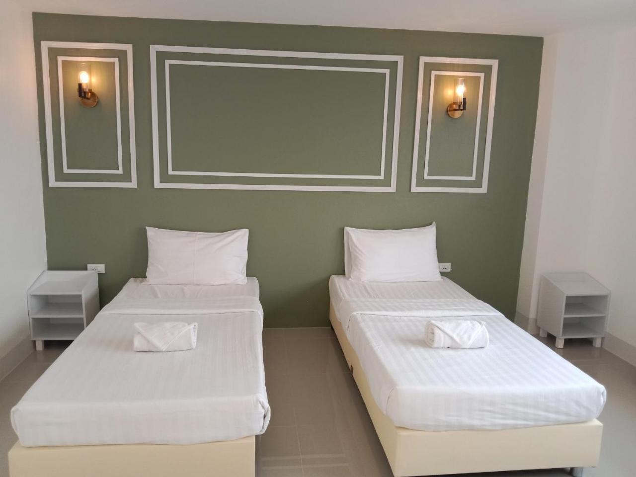 Regent Lodge Lampang Ngoại thất bức ảnh