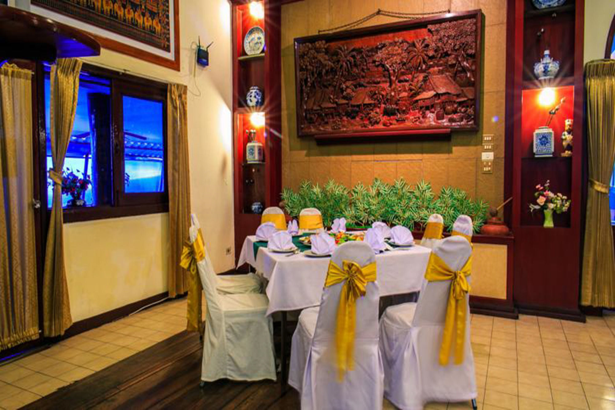 Regent Lodge Lampang Ngoại thất bức ảnh